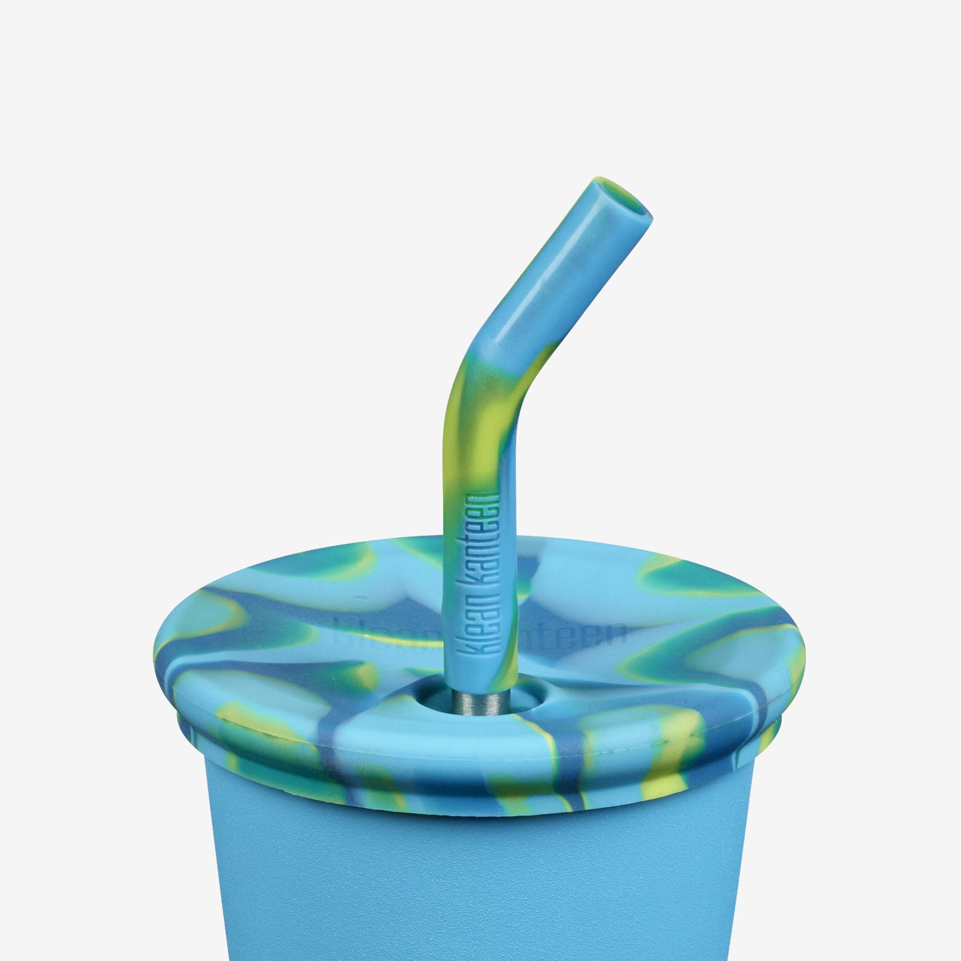 kid-s-cup-straw-lid-2-pack-y9 10oz_Kid_Cup_HawaiianOcean_CloseUp_17af87f2-930a-4334-802c-8f29518f291a.jpg