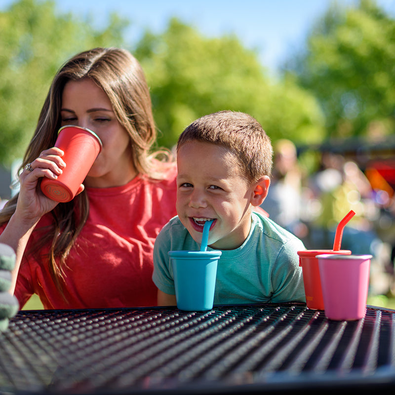 kid-s-sippy-cup-and-water-bottle-set-a6 10oz_kids_cups_mom_kid_sip_square.jpg