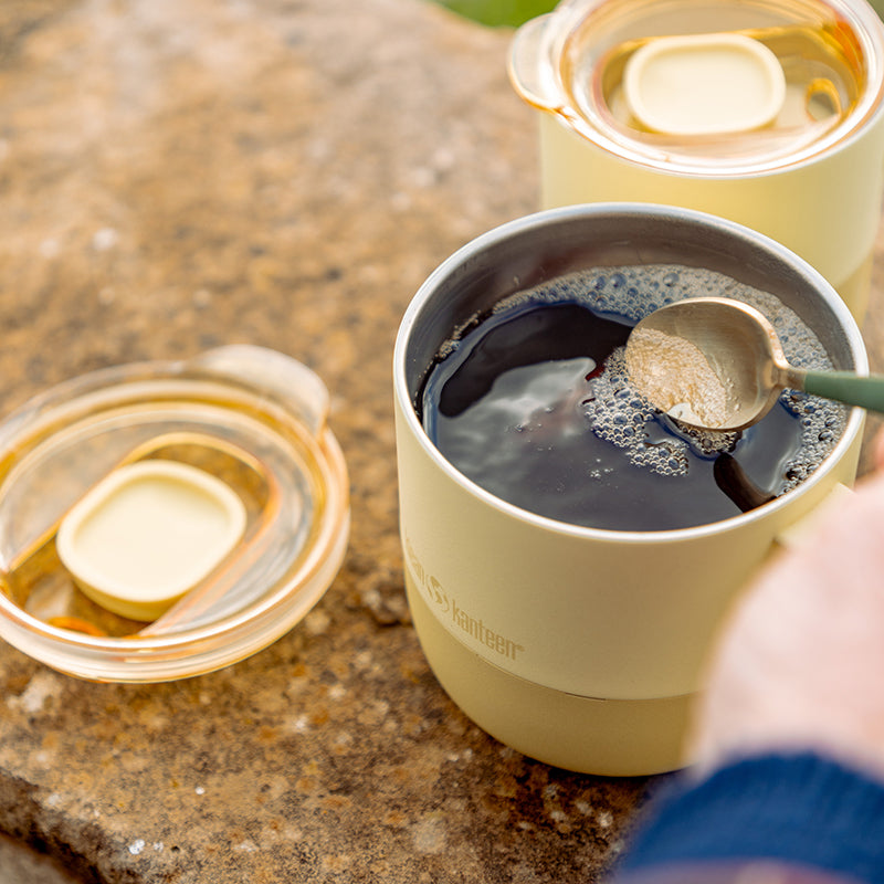 12oz-rise-mug-q4 12oz_rise_coffee_mug_waxyellow_stir_lid_square.jpg