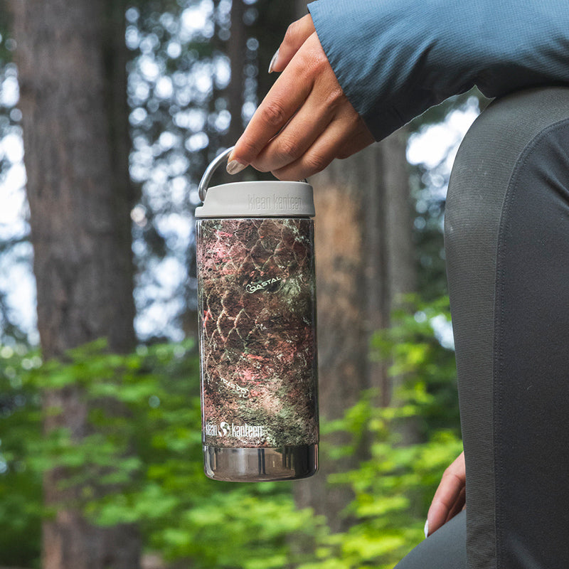 12oz-tkwide-with-cafe-cap-mossy-oak-f4 12oz_tumbler_mossyoak_rainbowtrout_hand_closeup_square.jpg