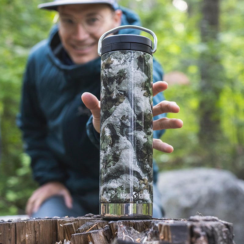 20oz-tkwide-with-cafe-cap-mossy-oak-r2 20oz_bottle_twist_mossyoak_terragila_closeup_square.jpg