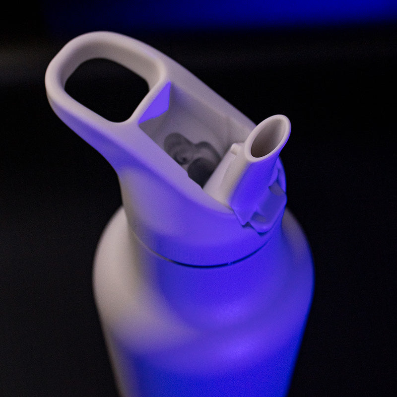 20oz-rise-classic-may-the-4th-k5 20oz_rise_classic_may_the_fourth_starwars_white_bottle_flipseal_square.jpg