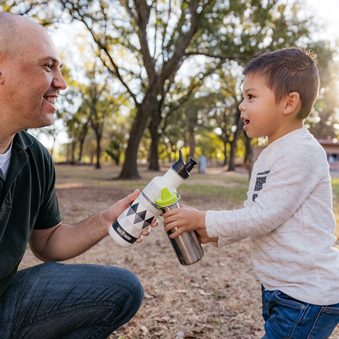 classic-kid-sippy-cap-q1 K12CNSIPPY-BS-sippy_cap_dad_lifestyle.jpg