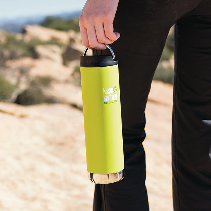 tkwide-cafe-cap-z8 K20TKWPCC-JP-cafecap-loop-hiking_lifestyle.jpg