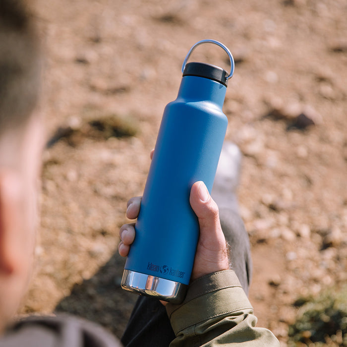 classic-loop-cap-z3 K20VCNPPL-RT-bottle_loop_cap_blue_lifestyle.jpg