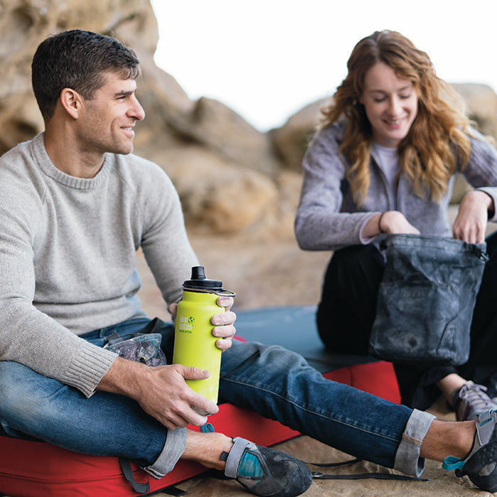 tkwide-chug-cap-v3 K32TKWSSL-JP-chug_cap_bouldering_lifestyle.jpg