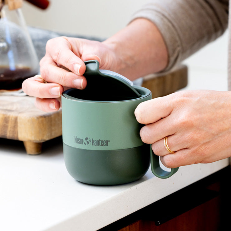 flip-lid-i0 rise_flip_lid_large_coffee_mug.jpg