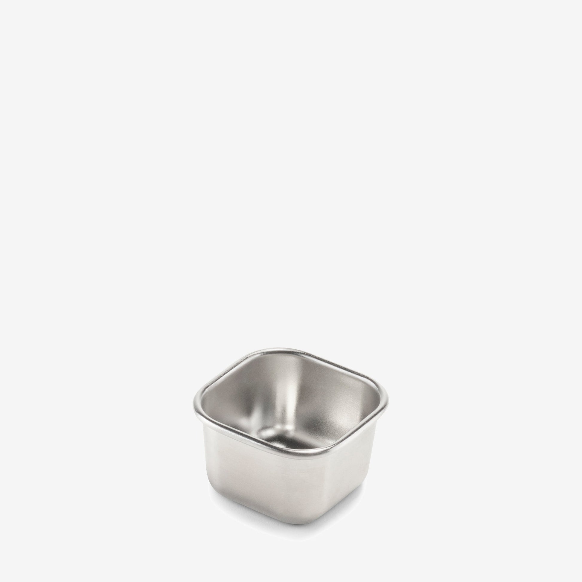 2-8oz-rise-food-box-half-snack-m1 rise_food_box_halfsnack_angle_nolid.jpg