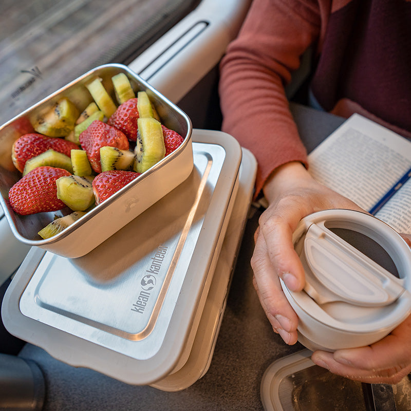 23oz-rise-food-box-lunch-e1 rise_food_lunch_box_lunch_tofu_train_fruit_tumbler_square.jpg