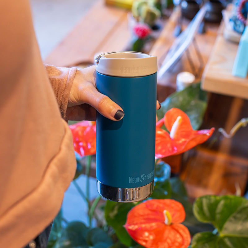 12oz-tkwide-with-cafe-cap-e8 tkwide_12oz_cafe_corsair_closeup_flowers_square.jpg